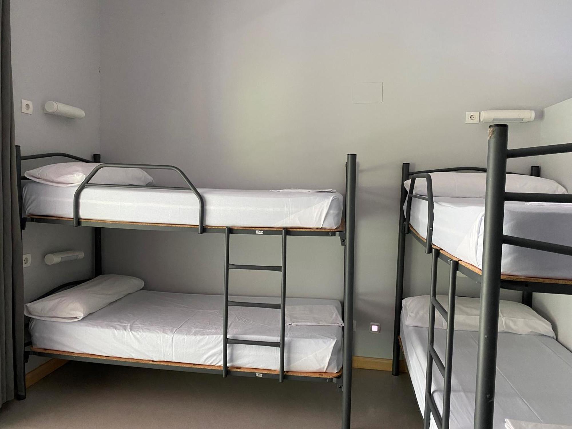Albergue De Villava Eksteriør billede