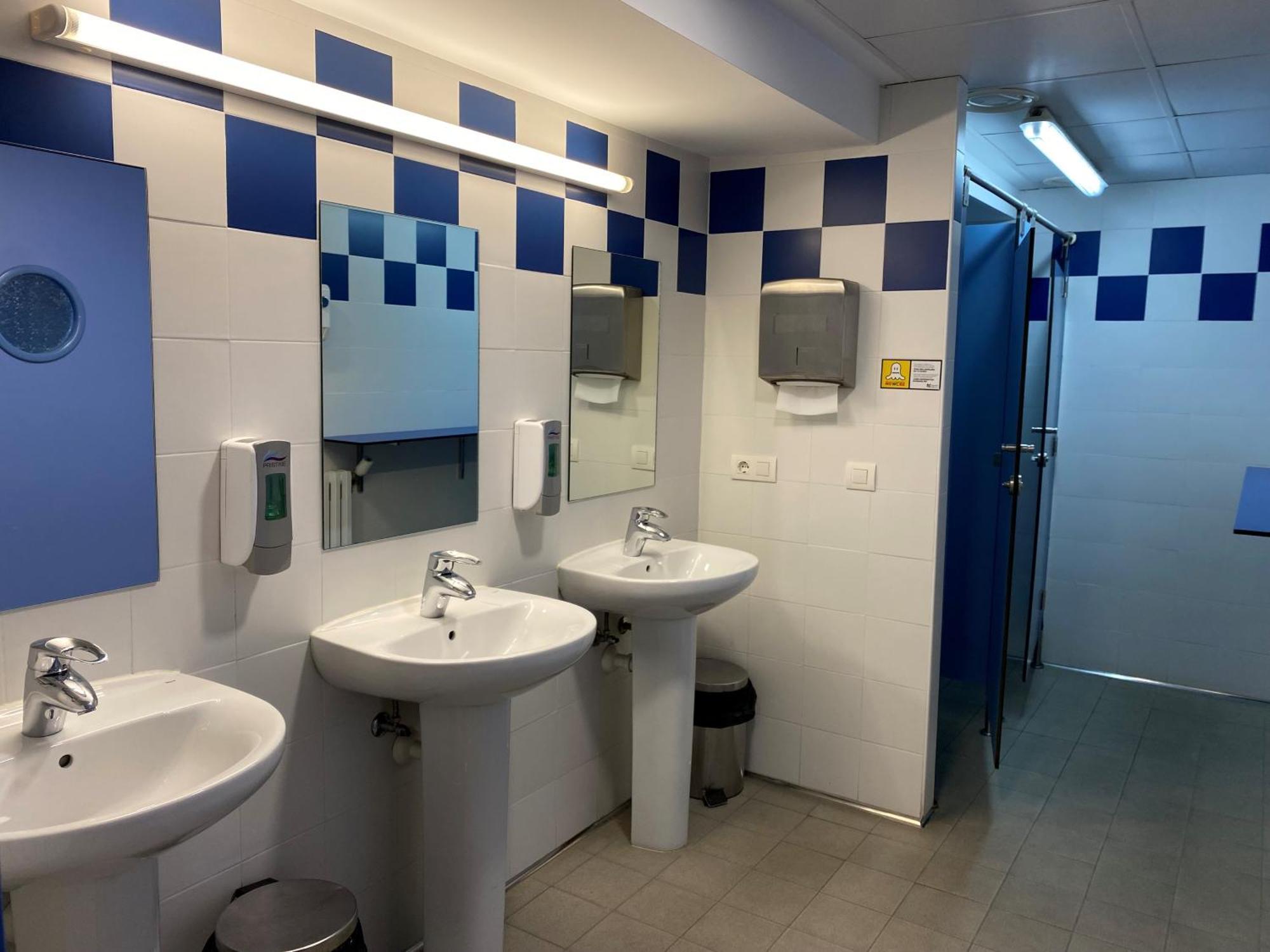 Albergue De Villava Eksteriør billede