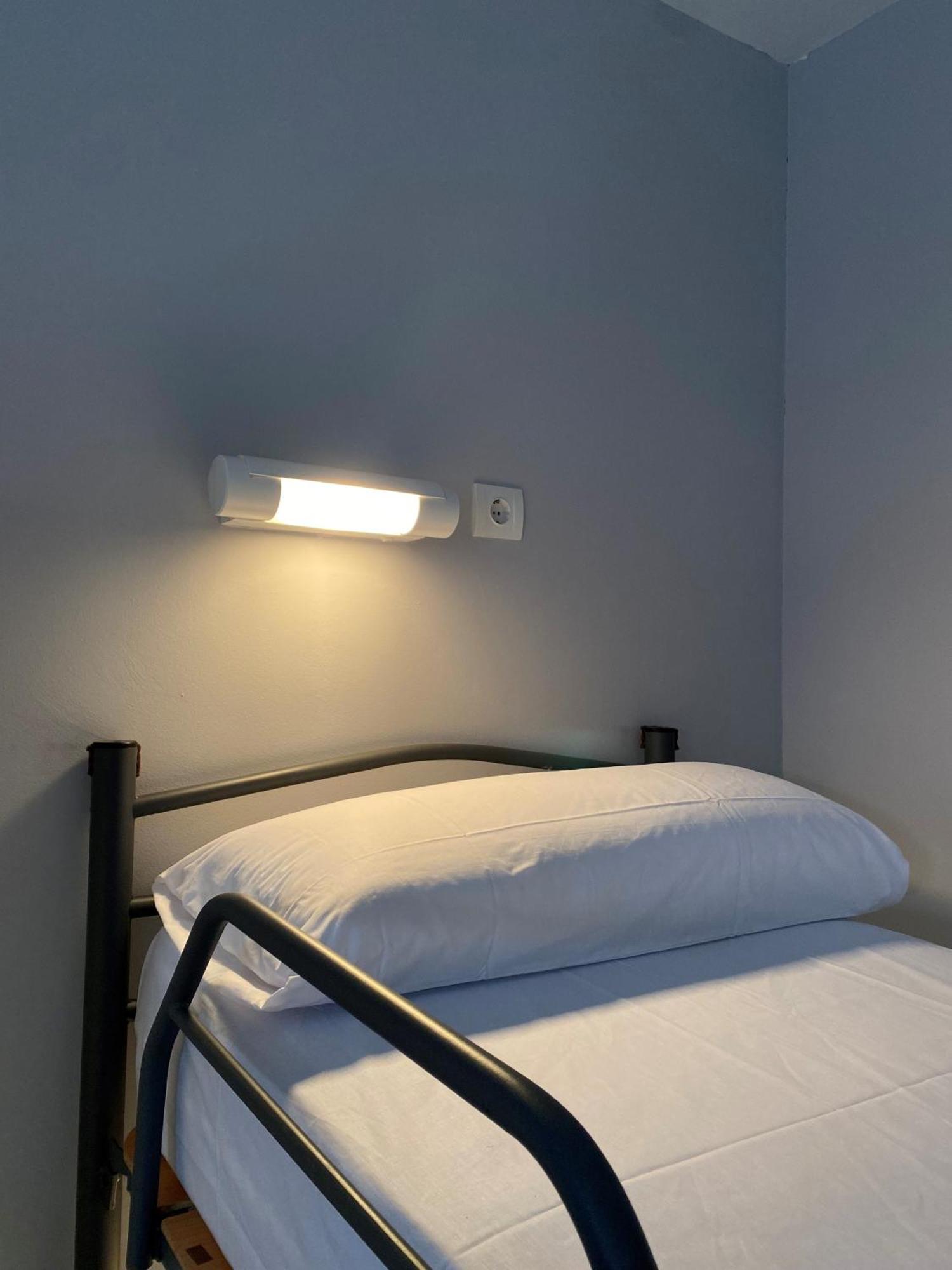 Albergue De Villava Eksteriør billede