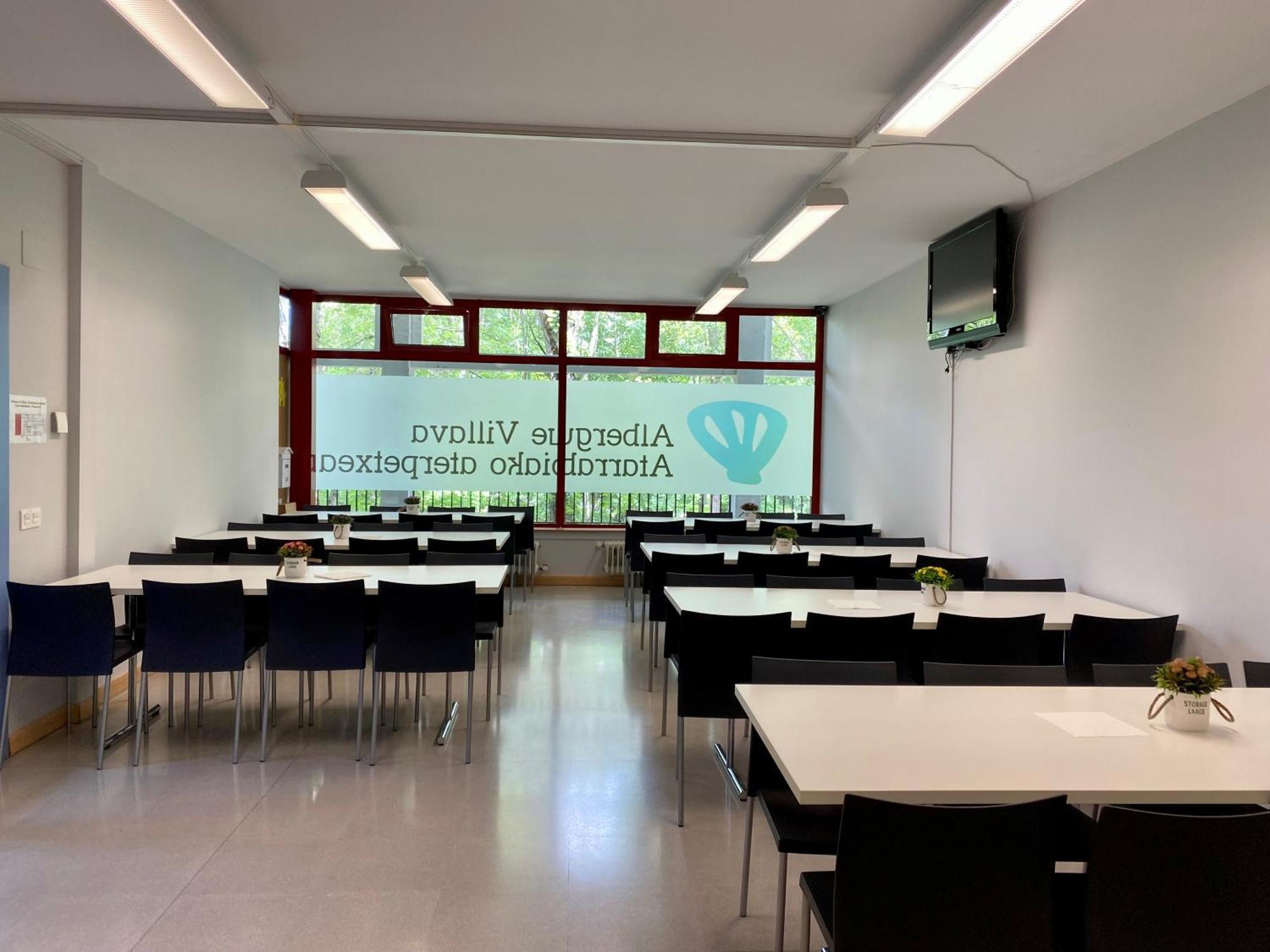 Albergue De Villava Eksteriør billede